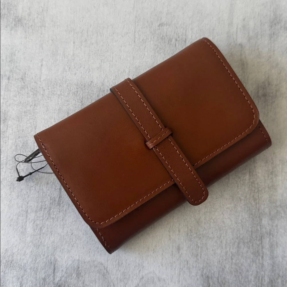 Patricia Nash Perla Trifold Leather Wallet Clutch Tan Brown